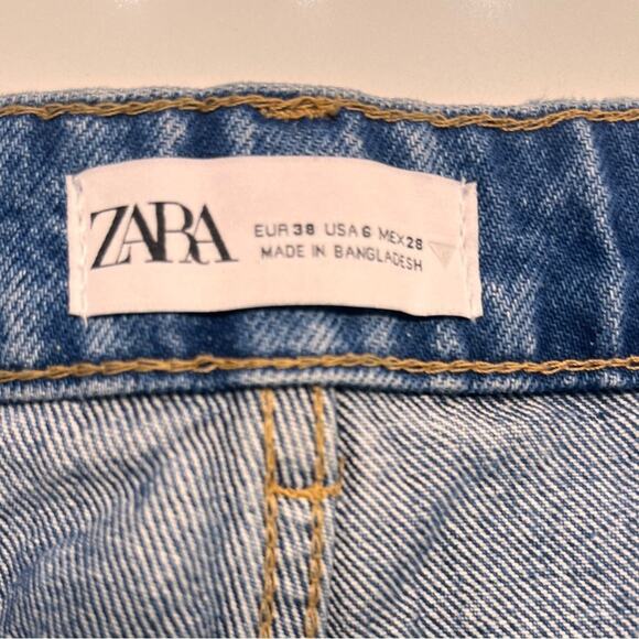 Zara Distressed Denim Cutoff Jeans Shorts Size 6 - Picture 6 of 8